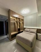 Modern Studio in Mivela, IT Park Area, Pool & WiFi