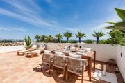 Sea View & Mountain View Apartment with Private Jacuzzi - Sunset Golf, Estepona