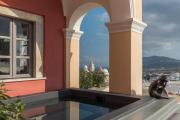 Top Fira