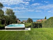 Villa Venezia Garda lake view Jacuzzi