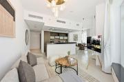 Modern 1 Bed in the Heart of Downtown 5 mins walk from Burj Khalifa and Dubai Mall