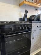 Sleeps 5 NHX NEC Airport & Contractor & Family