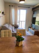 Apto em condomínio com piscina a 5min da praia Ingleses