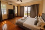 Diwata Suite, King Size Bed with Ocean View