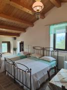 GrazieSole Agriturismo mattone upstairs e downstairs