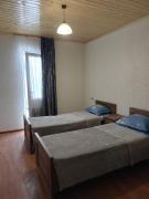 Gugas cottage and guest house in Lakhiri