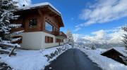 Ski In Out chalet for 10 people with breathtaking view