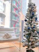 EX207 -Mel CBD,2B2B Family Apartment,Free Parking,Free Tram Zone,Sauna,Pool,Gym