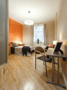 Families & Groups 4 Bedrooms 6 Guests