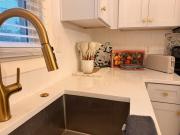 Mid-Century Modern Comfort House