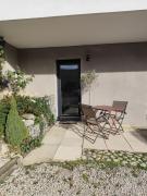 Studio tout confort avec vue lac