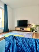 Colourful Cozy Studio for Happy Trips