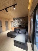 Top Dobrovelychkivka