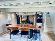 Luxurious 5-suite home near Deauville