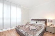 2 Bedrooms Apartment with No lift in London Euston