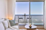 Vue mer imprenable - Balcon, lit king size, parking