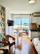 Acogedor y luminoso estudio cerca del paseo marítimo