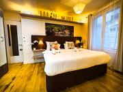 Eiffel-Tower, Suite Trocadéro - 4 people