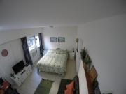 Studio para 2 personas super acogedor AC y WIFI