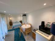 FABULOUS Self contained GARDEN STUDIO EGHAM