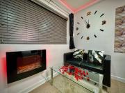 Suite 1 Private Jacuzzi Spa Hot Tub & Sauna