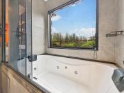 Varanda - Suíte - Banheira - AC - Churrasqueira