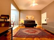 Gorgeous 2 bedroom home one block from beach