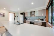 Top Bargara