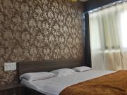 Hotel Holiday Era Opposite Railway Station