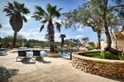 Outdoor & Heated Indoor Pool Paradise in Xaghra Gozo