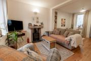 SUN COTTAGE - Cosy Cottage in Ulverston with a log burner in Ulverston, Cumbria