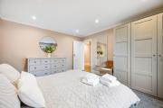 Lovely Ealing 3 Bed Flat