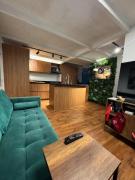 Industrial Chic Apartment Overlooking the City