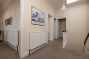 Top Lower Largo