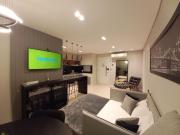 LEEV 502 - Lindo Apto a uma quadra da Rua Coberta