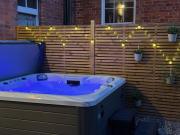 Top Llanfair Caereinion