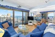 Breathtaking ocean views from this 2 Bedroom!