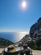LA VILLA DI ENZO Casa Vacanze con vista mare