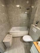 Lumina 3-room apartment near the train station