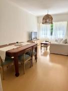 Playa grande departamento a una cuadra del mar