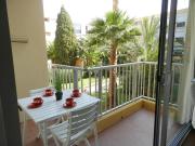 Appartement spacieux avec piscine et parking près de la plage - FR-1-251-906