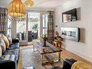 2 Bed in Tenby FB034