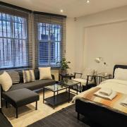 Stylish Large Studio Apartment in Kensington