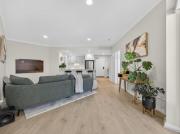 Apartment with Private Balcony & Parking in Perth CBD