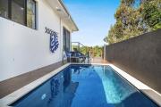 Beautiful Sunshine Beach Retreat with Heated Pool