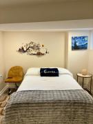 Washington DC, Studio with Parking Trendy NEIGHBORHOOD