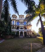 Royal Portico Villa & Resort