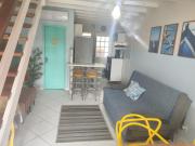 Flat com piscina, próximo a praia Martim de Sá