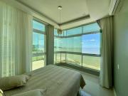 Apto Vista Mar 3 Suítes Meia Praia