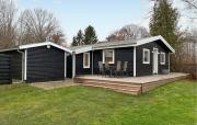 Beautiful Home In Dronningmølle With Wifi